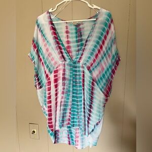 Fashion on Earth Tie Dye Tunic Size M